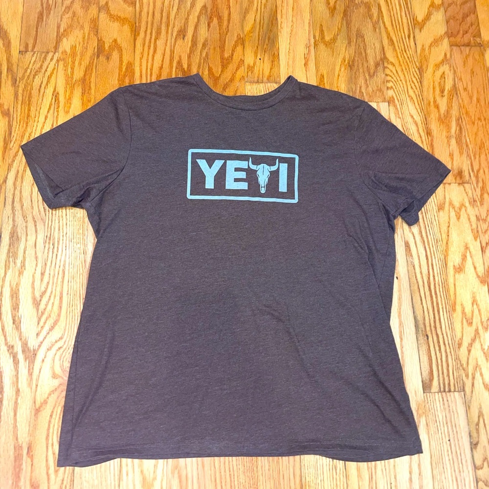 Yeti Tee
